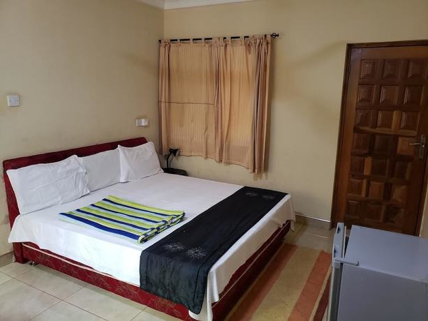 Imagen de la habitación del Hotel Nabegyi. Foto 8
