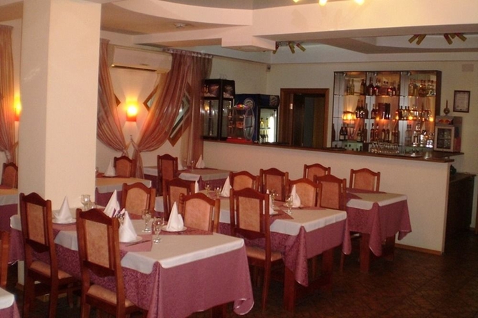 Imagen del bar/restaurante del Hotel Naberezhnaya. Foto 3