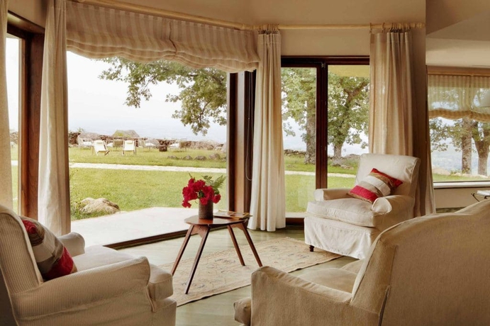 Imagen de los interiores del Hotel Nabia. Foto 9