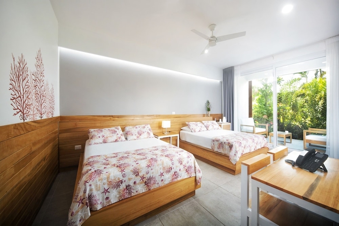 Imagen de la habitación del Hotel Naboo Resort and Dive Center - Adults Only. Foto 4