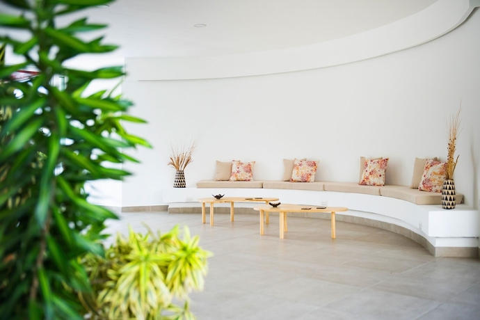 Imagen de los interiores del Hotel Naboo Resort and Dive Center - Adults Only. Foto 14