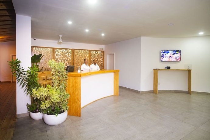Imagen de los interiores del Hotel Naboo Resort and Dive Center - Adults Only. Foto 17