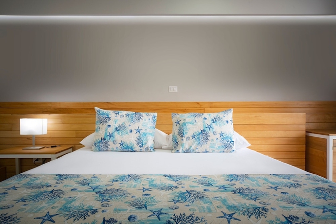 Imagen de la habitación del Hotel Naboo Resort and Dive Center - Adults Only. Foto 8