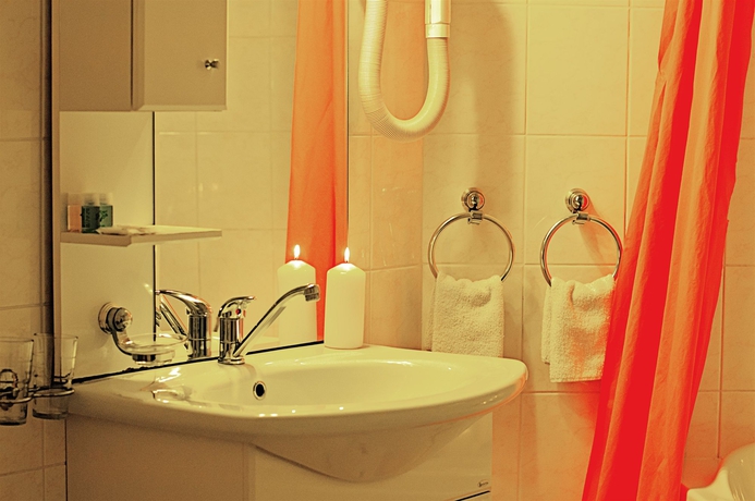 Imagen de la habitación del Hotel Nabucco. Foto 3