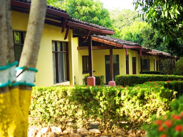 Imagen de los exteriores del Hotel Nacazcol and Villas. Foto 5