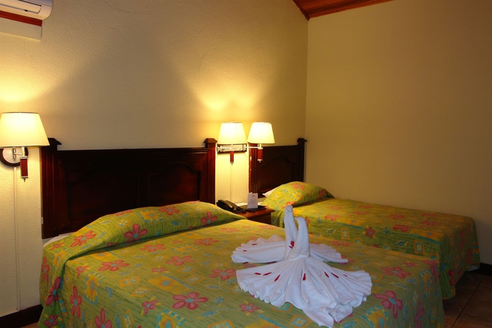 Imagen de la habitación del Hotel Nacazcol and Villas. Foto 1