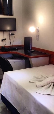 Imagen de la habitación del Hotel Na&ccedil;&otilde;es Plaza. Foto 8