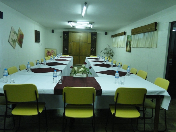 Imagen de los interiores del Hotel Na&ccedil;&otilde;es Plaza. Foto 13