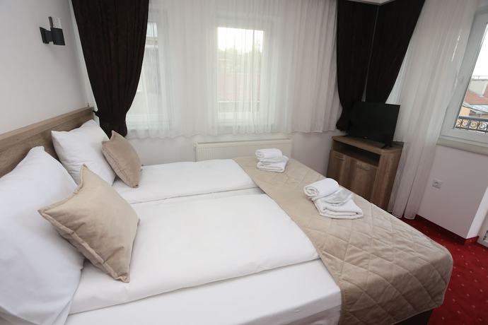 Imagen de la habitación del Hotel Nacional Garni. Foto 5