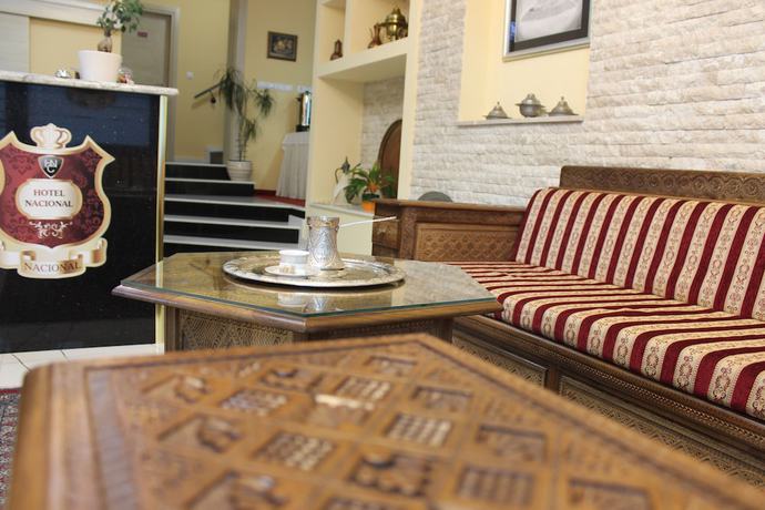 Imagen de los interiores del Hotel Nacional Garni. Foto 17