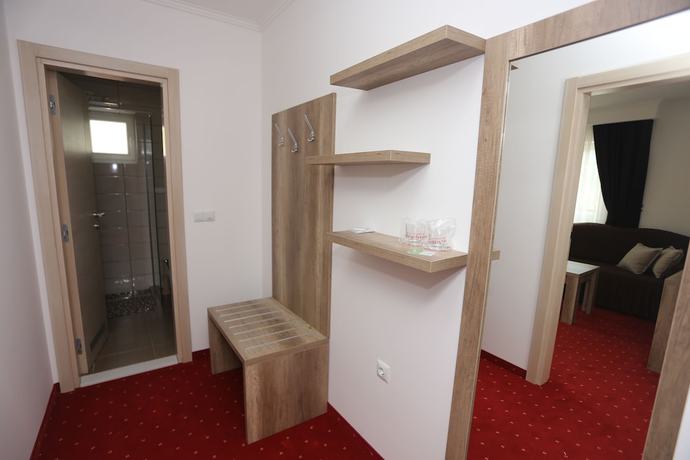 Imagen de la habitación del Hotel Nacional Garni. Foto 8