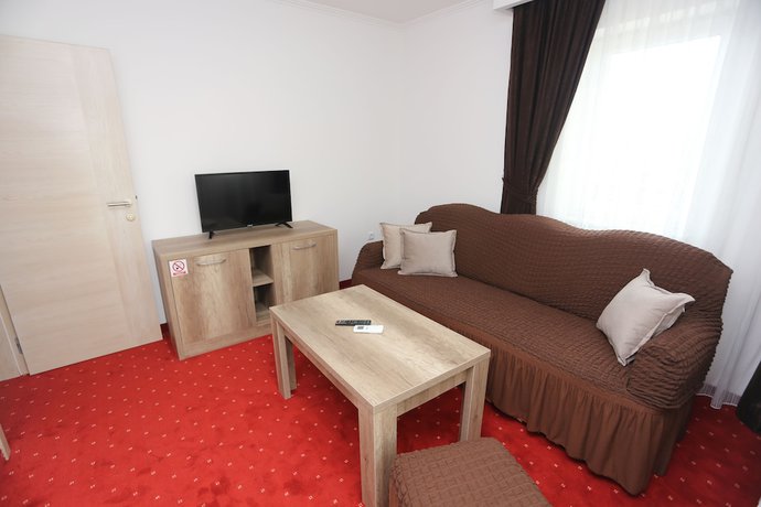 Imagen de la habitación del Hotel Nacional Garni. Foto 11