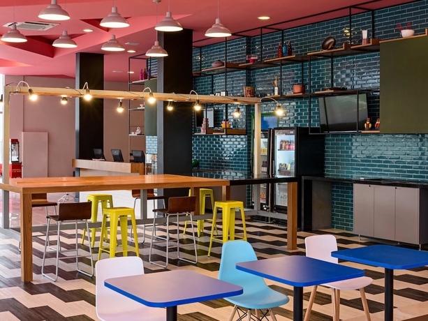 Imagen del bar/restaurante del Hotel Nacional Inn Bauru. Foto 4