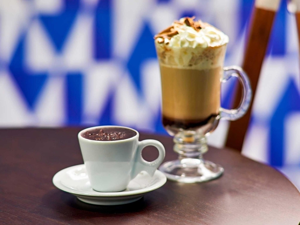 Imagen del bar/restaurante del Hotel Nacional Inn Jaragua São Paulo. Foto 8