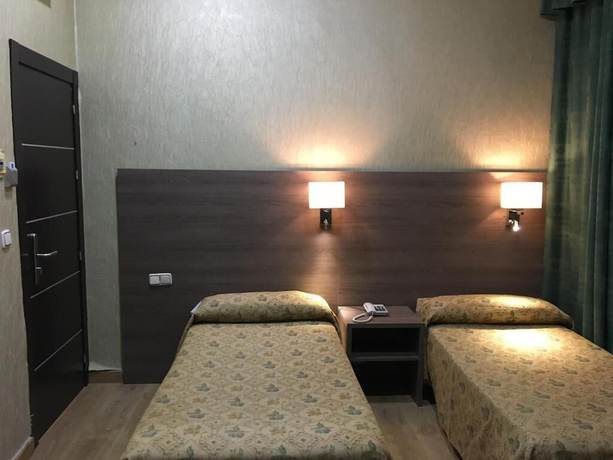 Imagen de la habitación del Hotel Nacional, Melilla. Foto 2