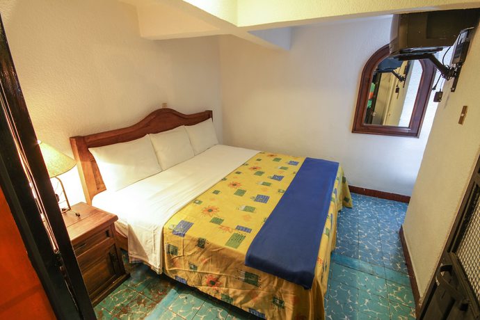 Imagen de la habitación del Hotel Nacional, Oaxaca de Ju&aacute;rez. Foto 6