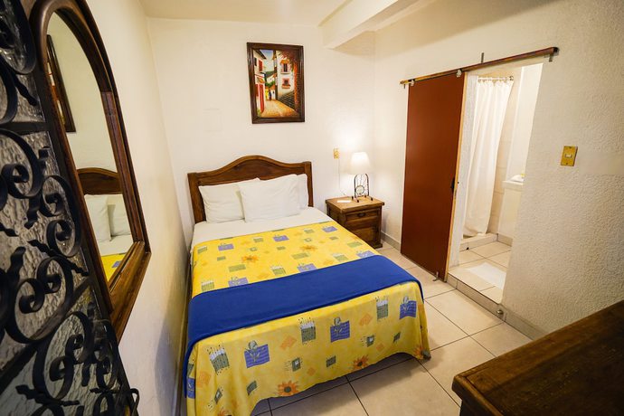 Imagen de la habitación del Hotel Nacional, Oaxaca de Ju&aacute;rez. Foto 10