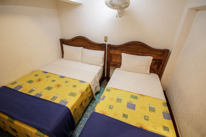 Imagen de la habitación del Hotel Nacional, Oaxaca de Ju&aacute;rez. Foto 16
