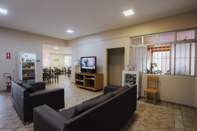 Imagen de los interiores del Hotel Nacional Service. Foto 16