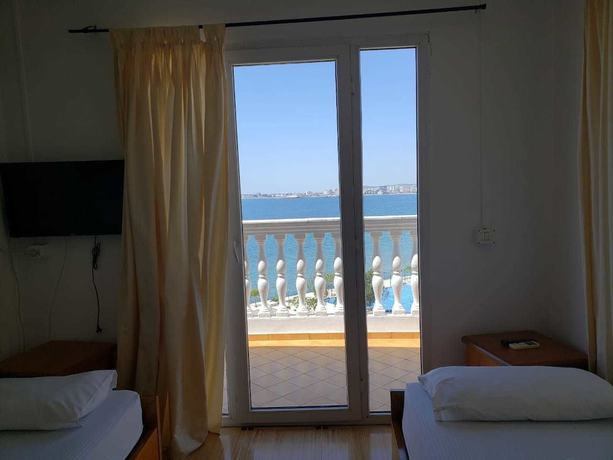 Imagen de la habitación del Hotel Nacional, Uji i Ftoht&euml; (Vlor&euml;). Foto 9