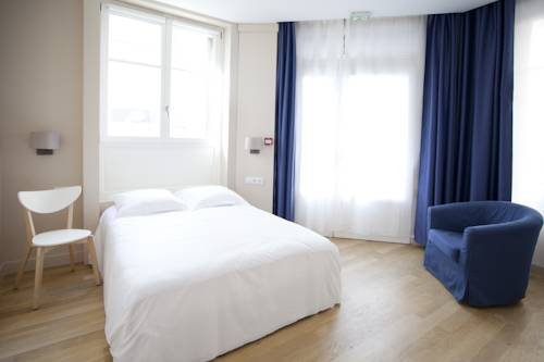 Imagen de la habitación del Hotel Nadaud. Foto 14