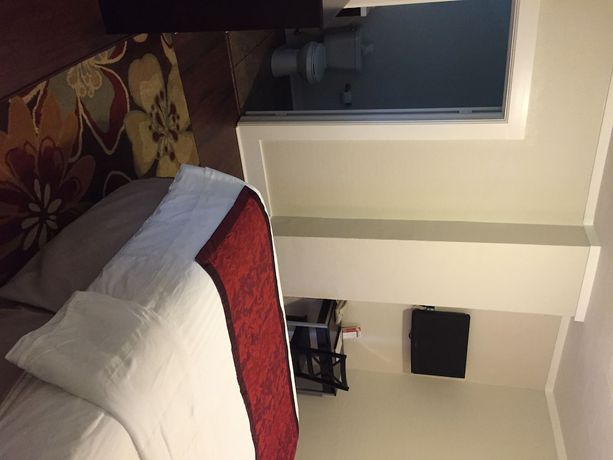 Imagen de la habitación del Hotel Nader\'s Motel and Suites. Foto 8