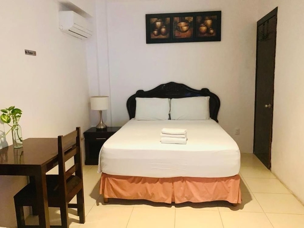 Imagen de la habitación del Hotel Nadet Suites. Foto 6