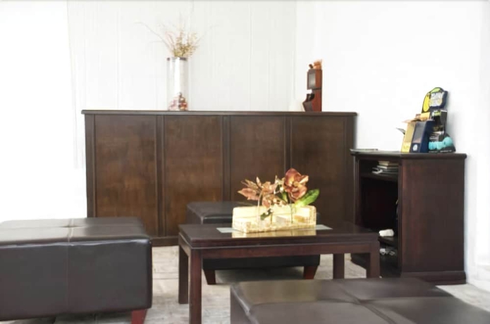 Imagen de los interiores del Hotel Nadet Suites. Foto 19