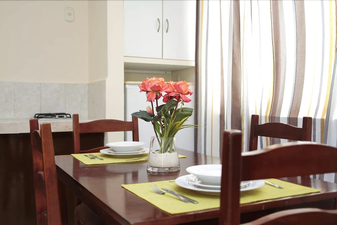 Imagen de la habitación del Hotel Nadet Suites. Foto 13