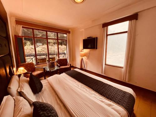 Imagen general del Hotel Nadi Kinare , Mall Road Manali - A Riverside Resort. Foto 9