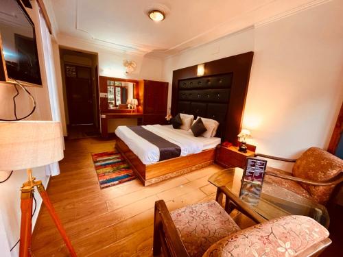 Imagen general del Hotel Nadi Kinare , Mall Road Manali - A Riverside Resort. Foto 20