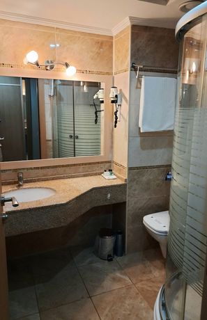 Imagen de la habitación del Hotel Nadir Business. Foto 17