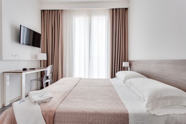 Imagen general del Hotel Nadir. Foto 3