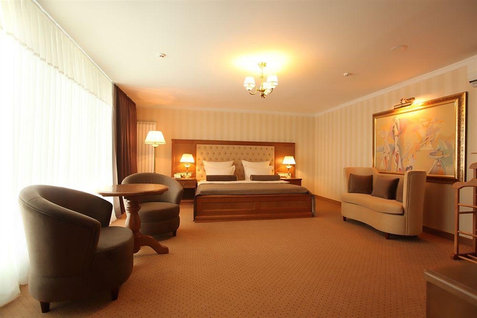 Imagen general del Hotel Nadiya. Foto 9