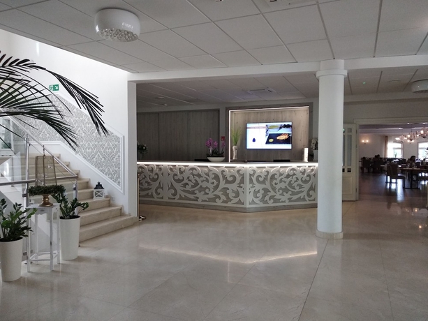 Imagen de los interiores del Hotel Nadodrzański Dw&oacute;r. Foto 18
