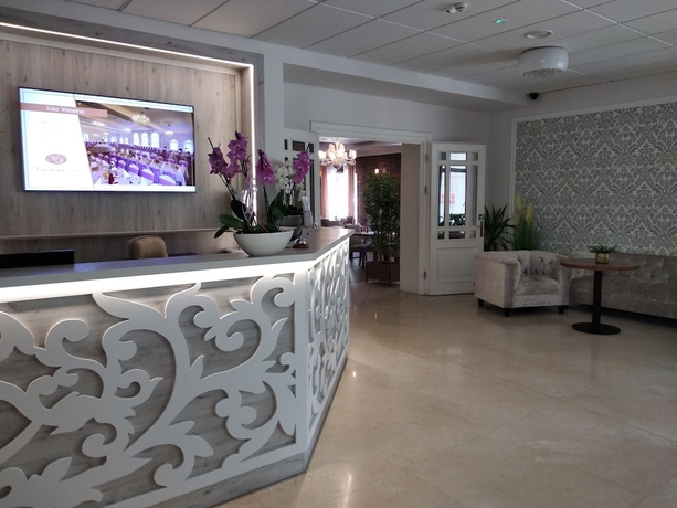 Imagen de los interiores del Hotel Nadodrzański Dw&oacute;r. Foto 19
