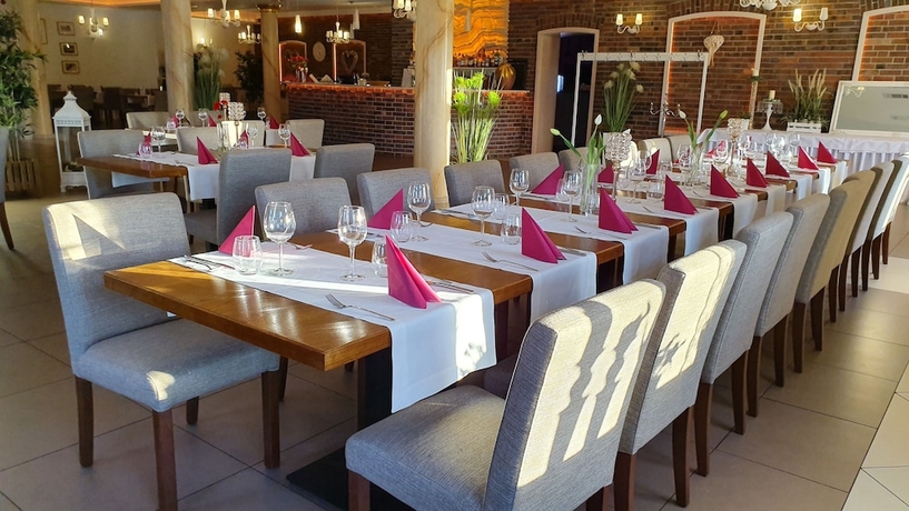 Imagen del bar/restaurante del Hotel Nadodrzański Dw&oacute;r. Foto 5