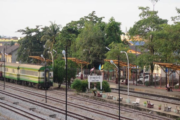 Imagen general del Hotel Nadpob Mansion, Surat Thani. Foto 1