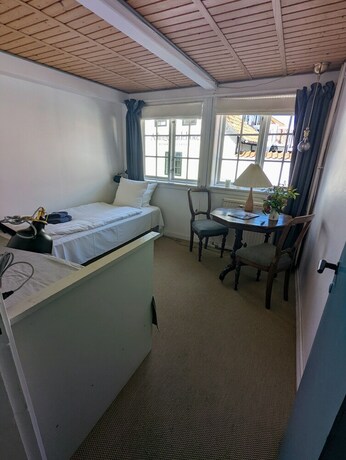 Imagen general del Hotel N&aelig;sgaarden Pensionat. Foto 11