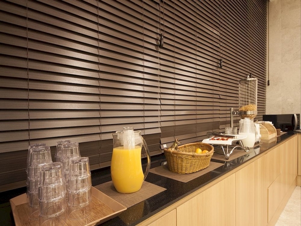 Imagen del bar/restaurante del Hotel Nafore. Foto 5