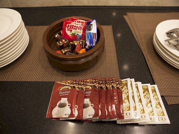 Imagen del bar/restaurante del Hotel Nafore. Foto 8