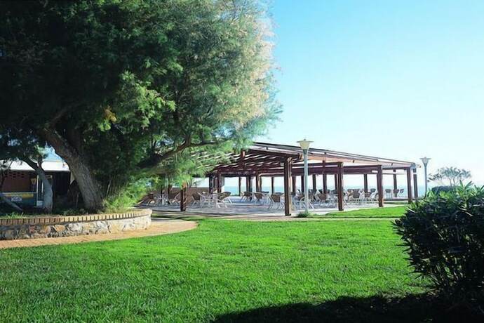 Imagen general del Hotel Nafsika Beach. Foto 2