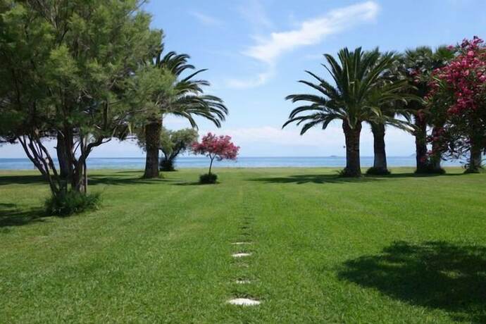 Imagen general del Hotel Nafsika Beach. Foto 5