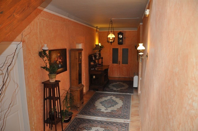 Imagen de los interiores del Hotel Nafsimedon. Foto 16