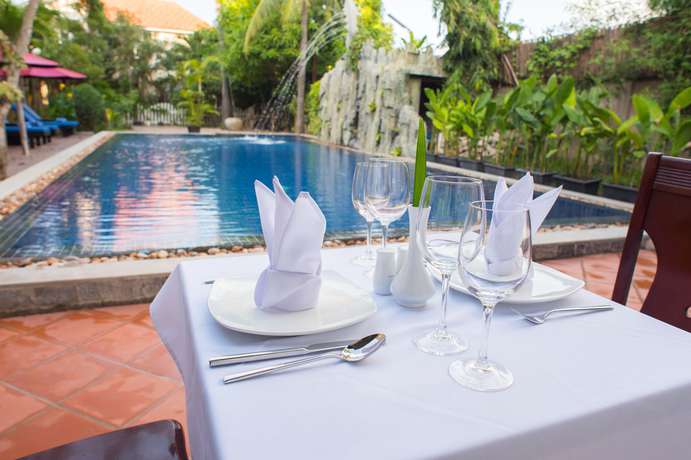 Imagen de la piscina del Hotel Naga Gate Boutique. Foto 9