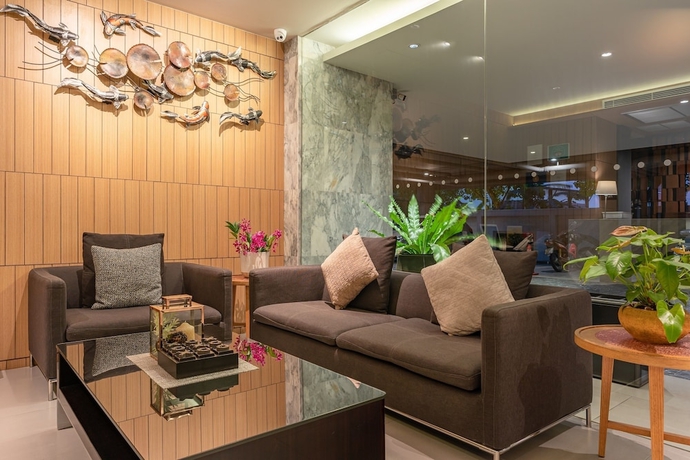 Imagen de los interiores del Hotel Naga Residence. Foto 18