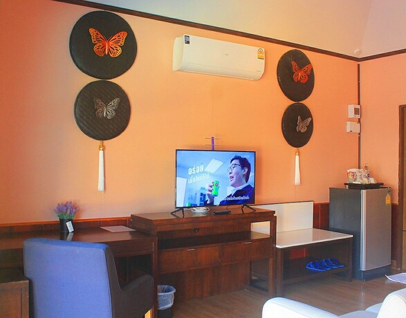 Imagen de la habitación del Hotel Naga Tara Resort. Foto 12