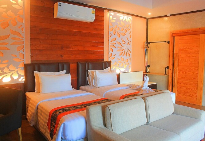 Imagen de la habitación del Hotel Naga Tara Resort. Foto 20