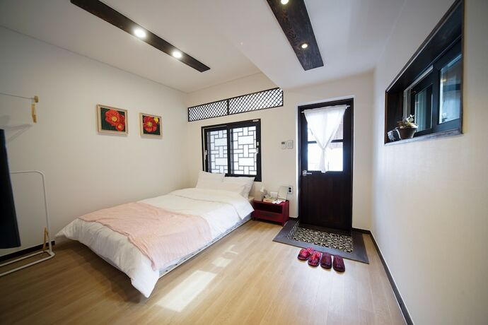 Imagen de la habitación del Hotel Naganjae. Foto 25