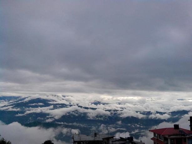 Imagen de los exteriores del Hotel Nagarkot Sunshine. Foto 7